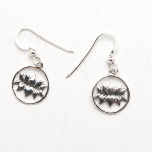 Earring / Lotus / sterling silver