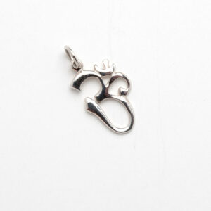 Charm / Om / sterling silver