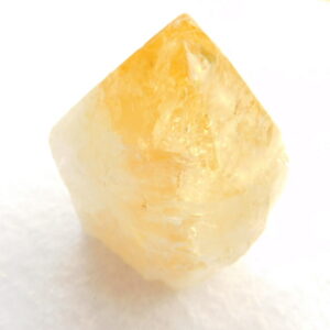 Polished Point / Citrine / ass. sizes