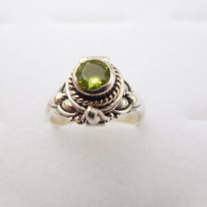 Ring / Open / Ass, stones