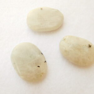Smooth / Rainbow Moonstone