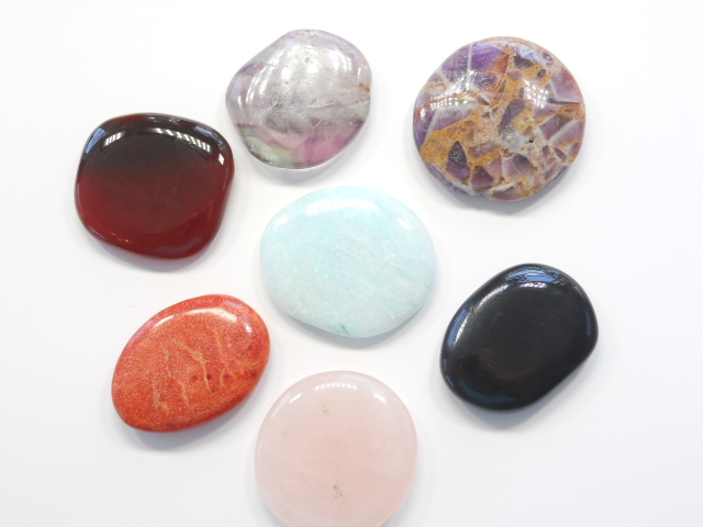 Smooth / Polished Flat Stones / ass stones