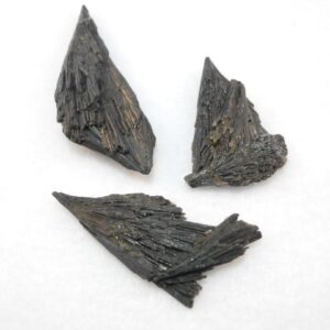 Natural / Kyanite Black / 8 oz bag